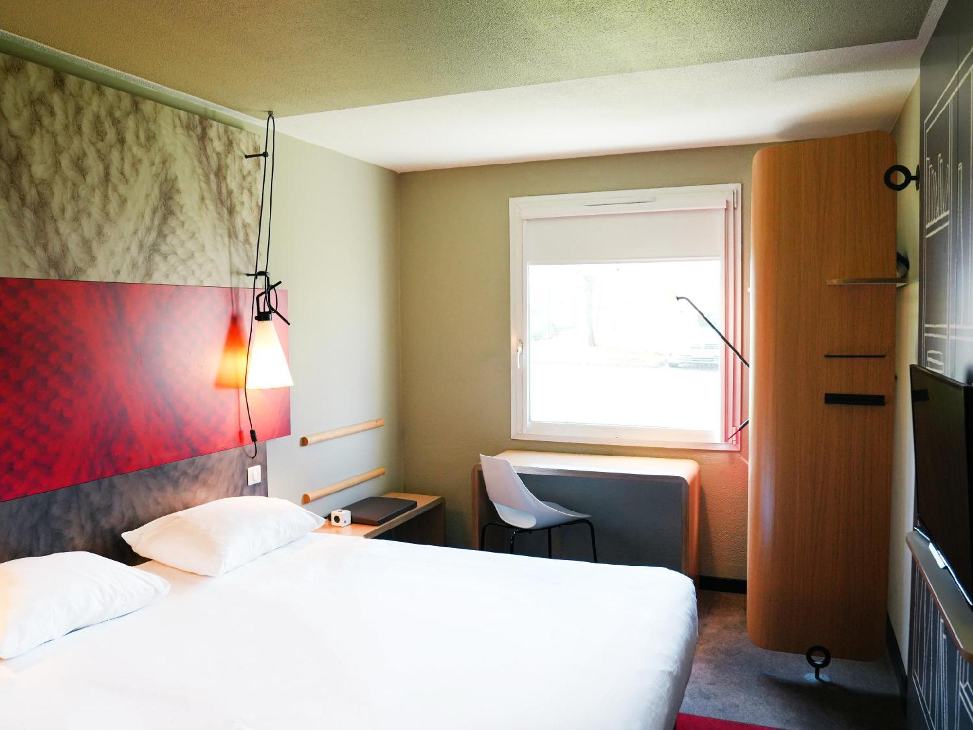 Ibis Caen Porte De Bretagne Bretteville-sur-Odon Εξωτερικό φωτογραφία