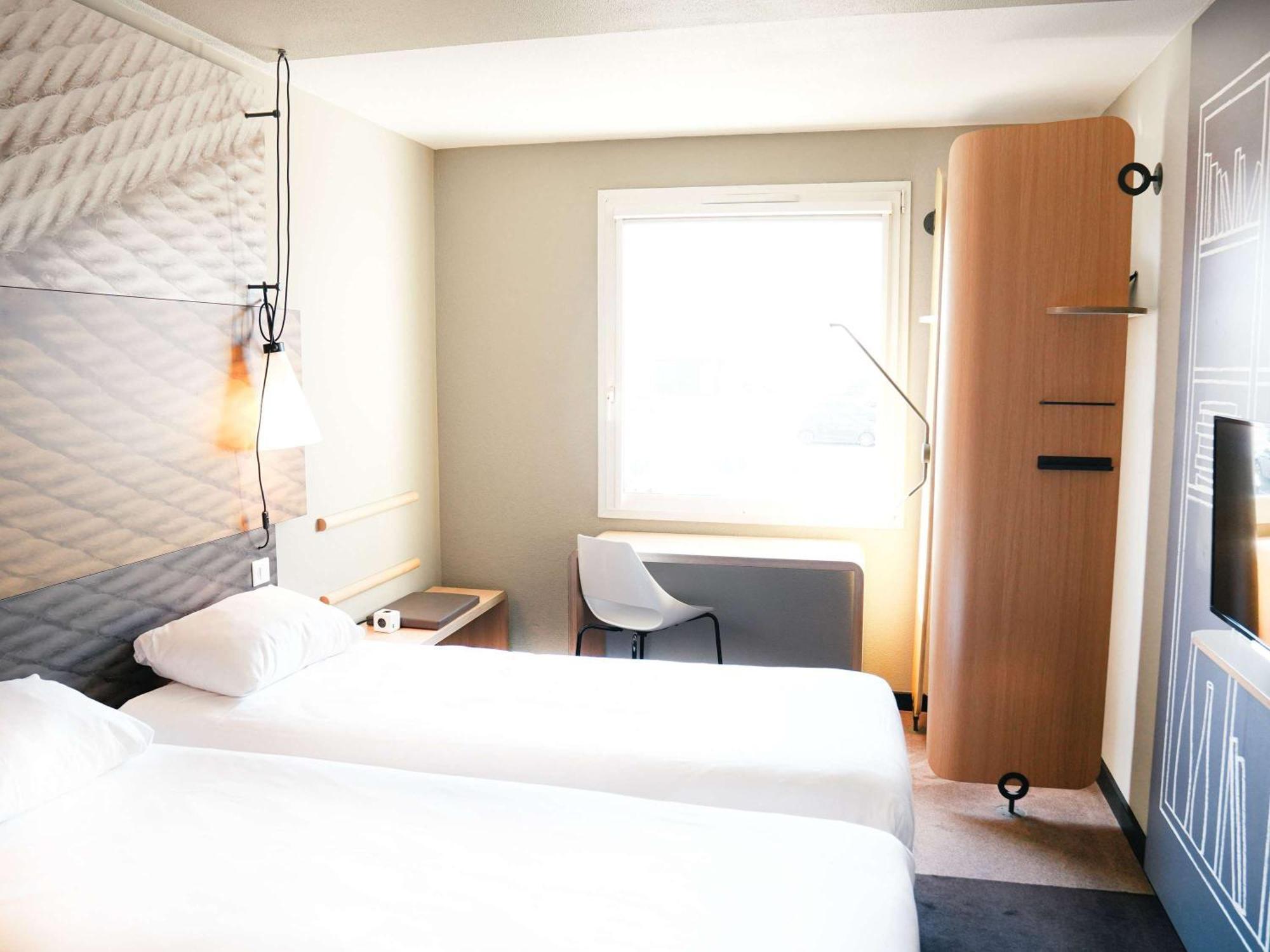 Ibis Caen Porte De Bretagne Bretteville-sur-Odon Εξωτερικό φωτογραφία