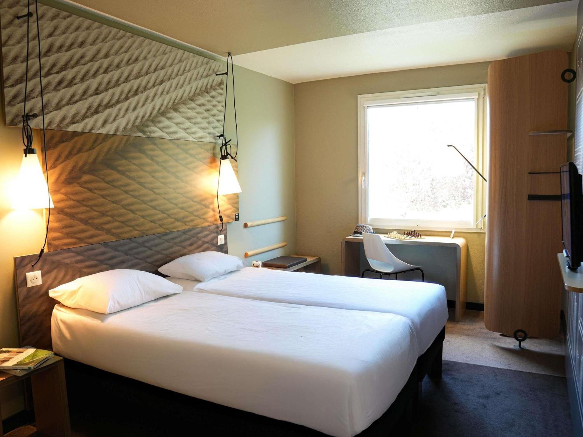 Ibis Caen Porte De Bretagne Bretteville-sur-Odon Εξωτερικό φωτογραφία